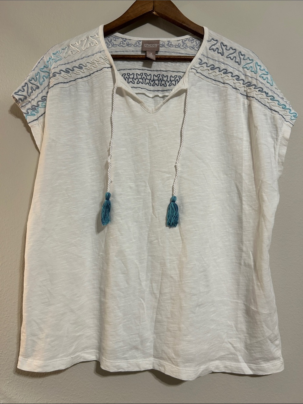 100% Cotton Chico’s Embroidered Tassel Blouse – Size 3 (XL/16)